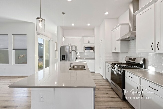 Building Photo - STUNNING 4BD/3.5BA HOME IN WOLF RANCH – AV...
