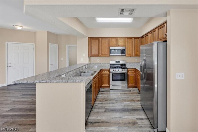 Building Photo - 9901 Trailwood Dr