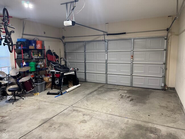 Building Photo - 914 Baden Manor Dr