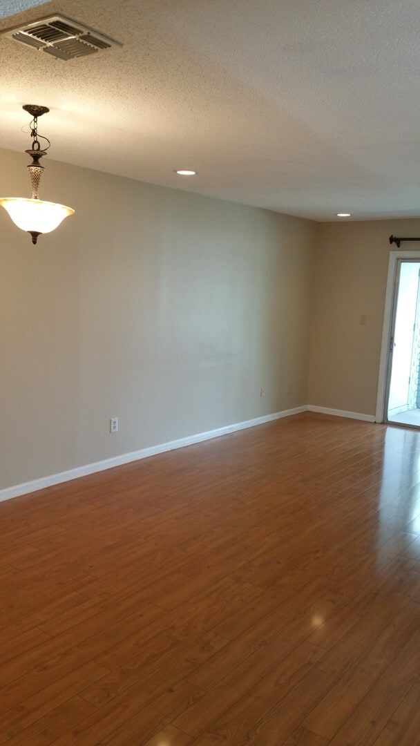 Building Photo - AUDUBON PLACE CITY CONDOMINIUMS