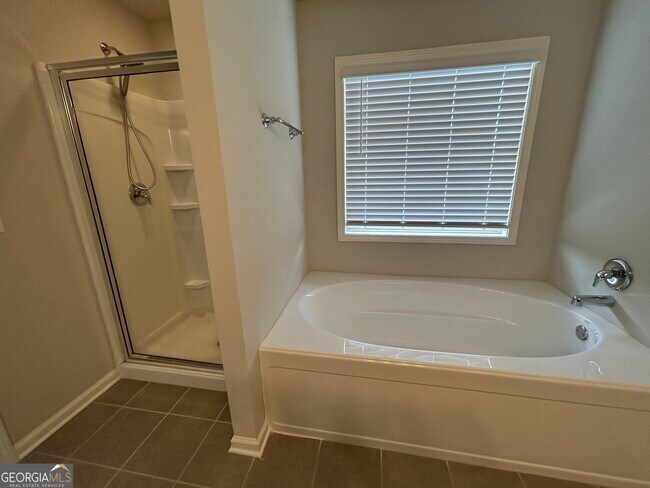 Building Photo - 4215 Cordova Ln