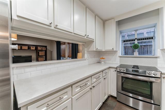 Building Photo - 3444 Normandy Ave