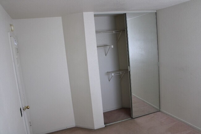 Building Photo - 293 Scotts Valley
