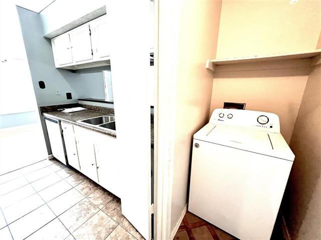 Building Photo - 6419 Valleybrooke Ct