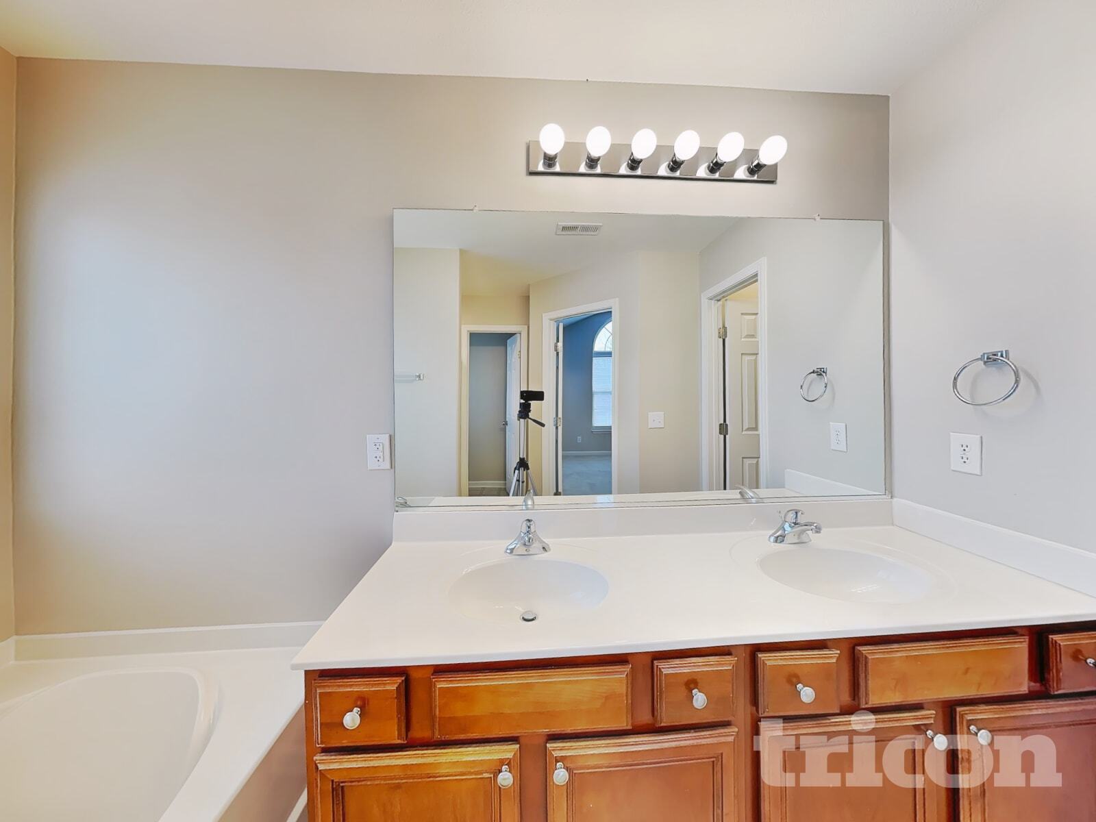 Building Photo - 5350 Esher Drive