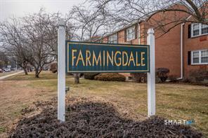 Building Photo - 3 Brickyard Rd