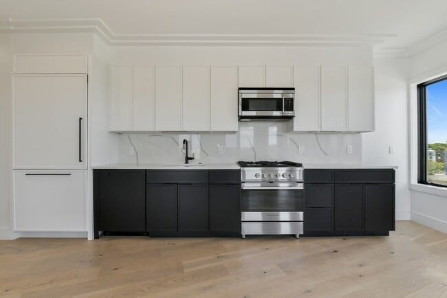 Building Photo - 50 Leo M Birmingham Pkwy