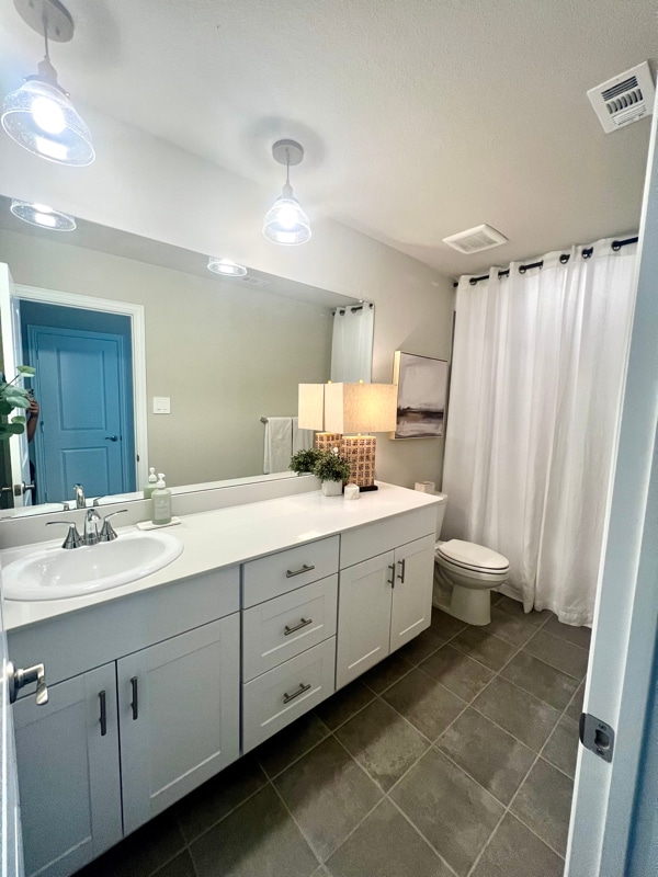 Building Photo - 2712 Big Bend Mews