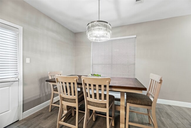 Building Photo - 14434 Old Tybee Rd