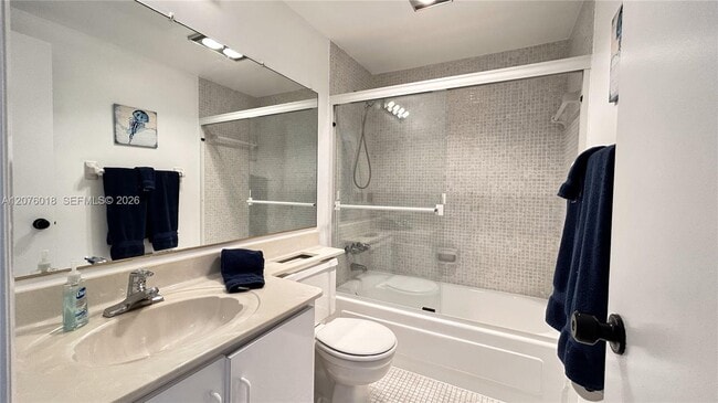 Building Photo - 4117 Bougainvilla Dr