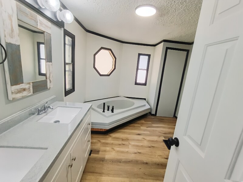 Building Photo - 12 Deerwood Park