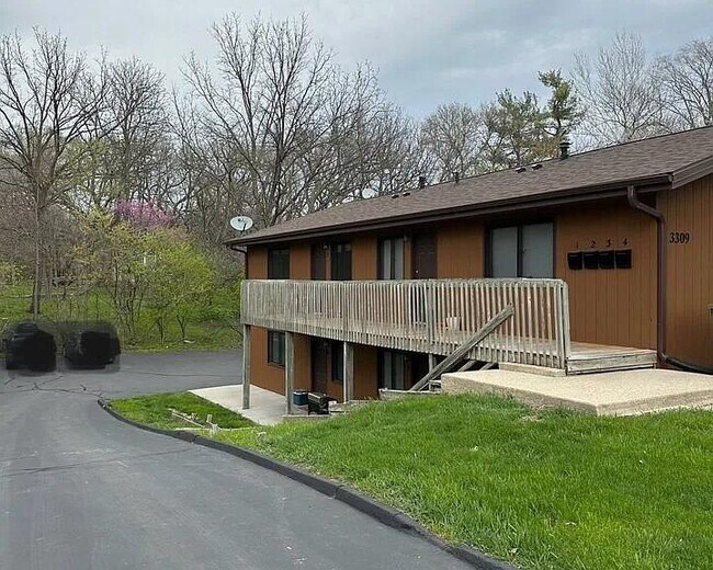 Building Photo - 3309 West St