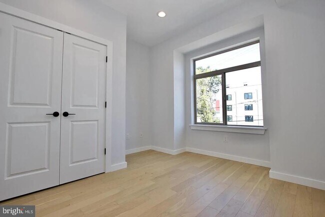 Building Photo - 1606 N 3rd St