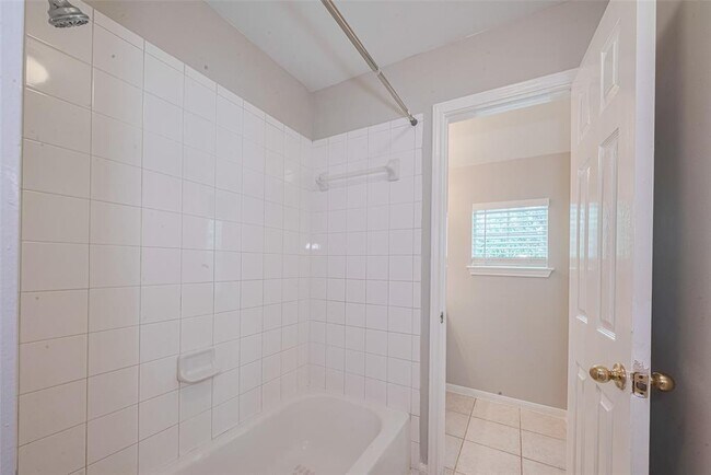 Building Photo - 4707 Brookside Ct