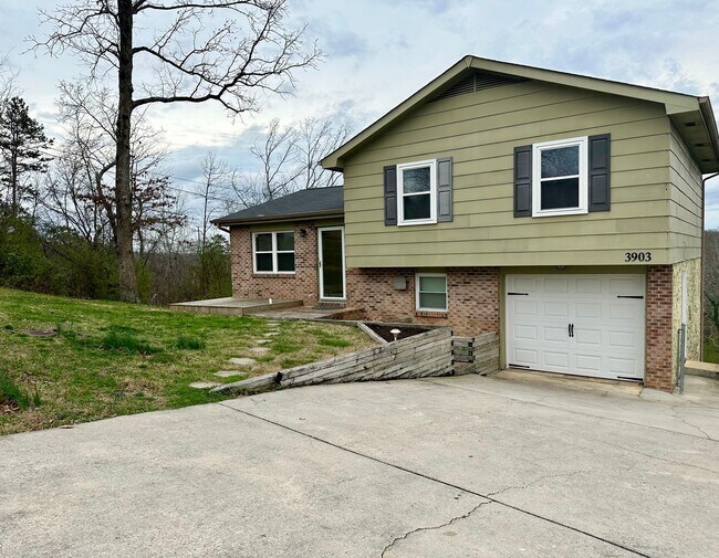 3 bedroom 1.5 bath now available in Oolte... - 3  bedroom 1.5 bath now available in Oolte...