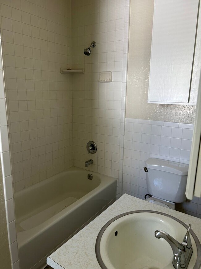 Building Photo - Charming 2 Bedroom in Sparks!