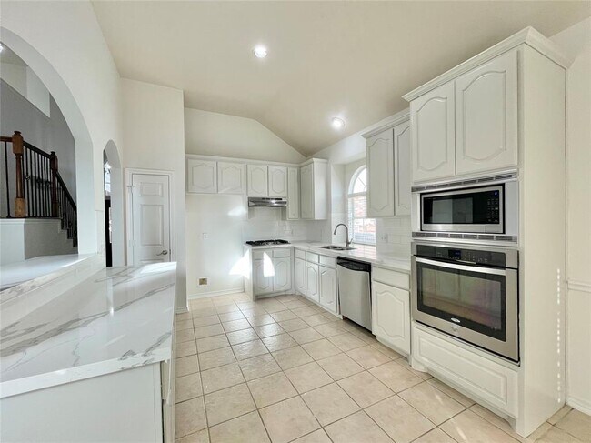 Building Photo - 22923 Palomino Creek Ct