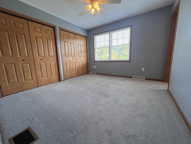 Building Photo - 848 Quadrilla St