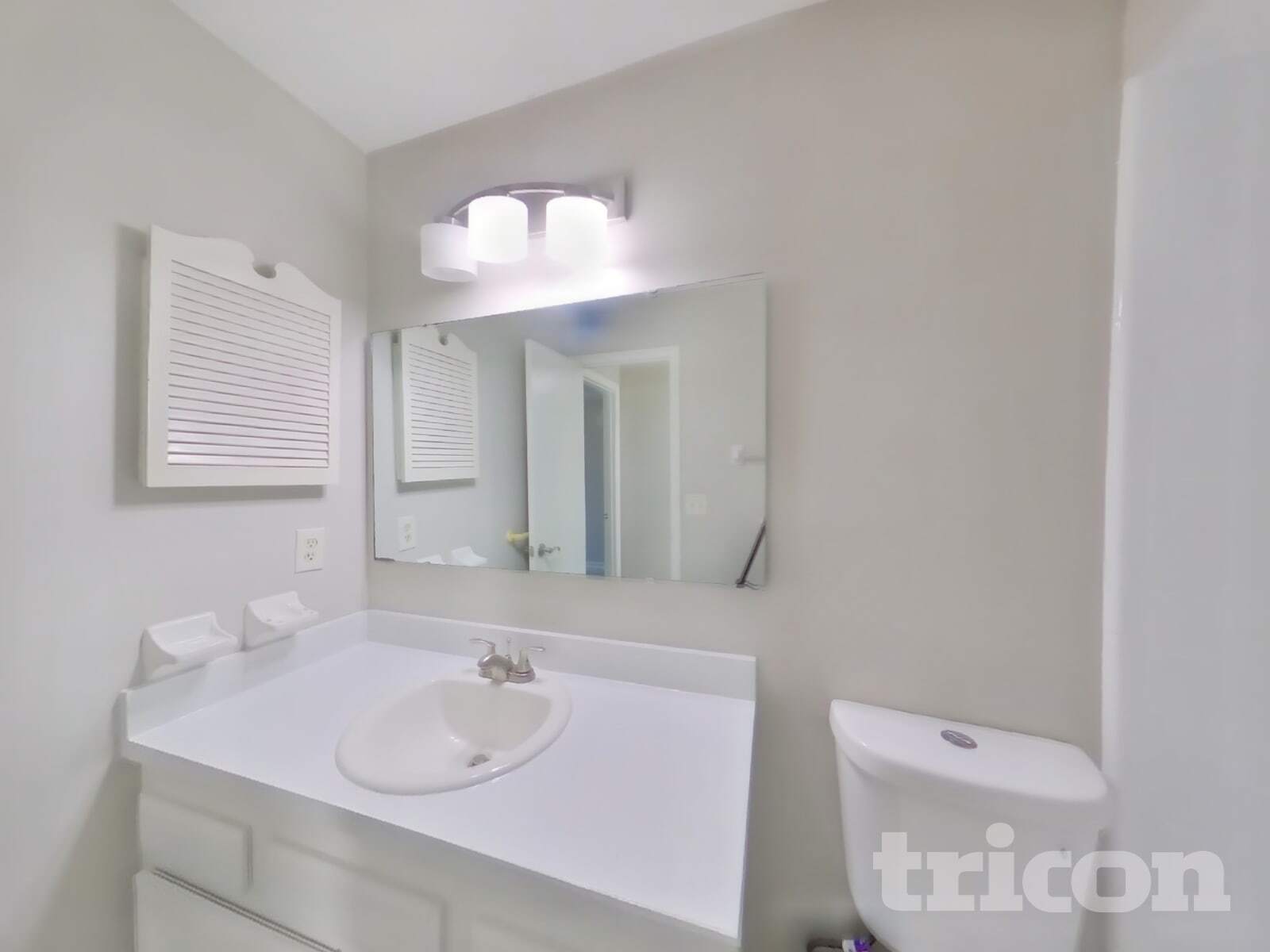 Building Photo - 10868 Trestle Ct