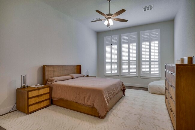 Building Photo - 7038 Cantera Manor Blvd