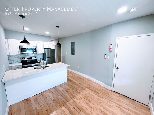 Building Photo - 5429 Master St