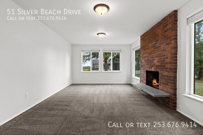 Building Photo - 51 Silver Beach Dr