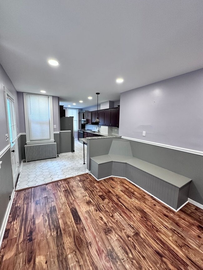 Building Photo - Charming 3 Bedroom Home in Mt.Joy!