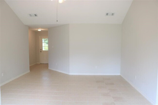 Building Photo - 18635 Bridoon Dr