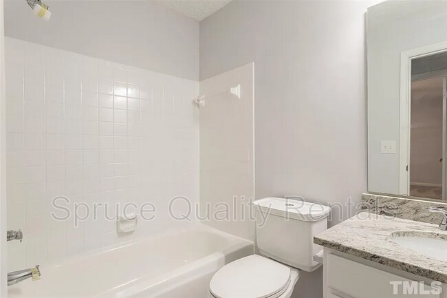 Building Photo - 54 S Engels Cir