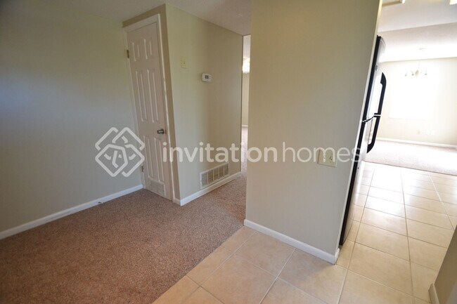 Building Photo - 1500 Overlook Rd