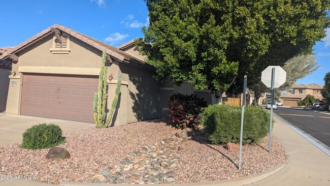 Building Photo - 9148 E Auburn St