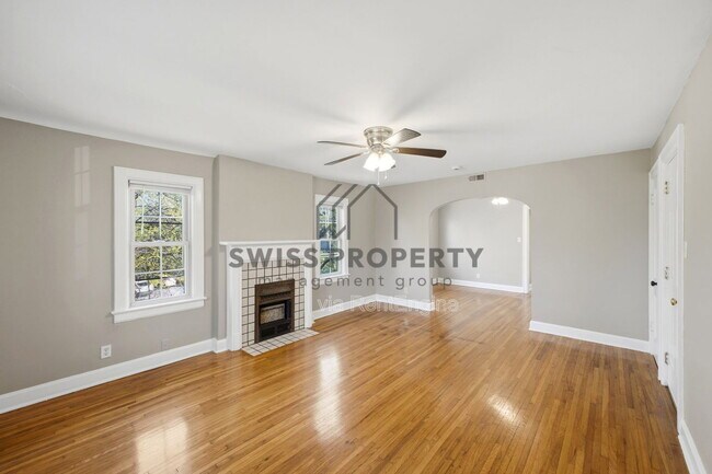 Building Photo - 25 W Tulane Rd