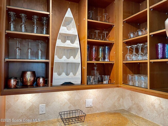 Building Photo - 3585 S Atlantic Ave