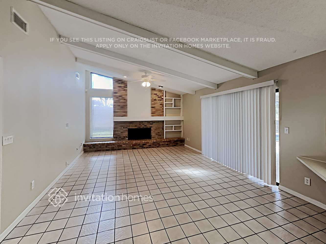 Building Photo - 1207 Sandalwood Dr