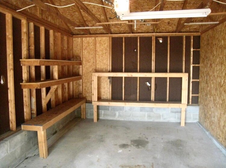 Garage - 8919 Eagleview Dr