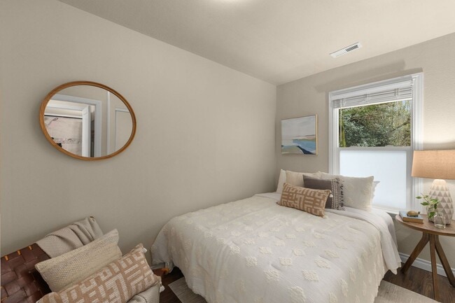 Building Photo - Updated Northgate Home with Modern Comfort, Privacy, and Great Walkability