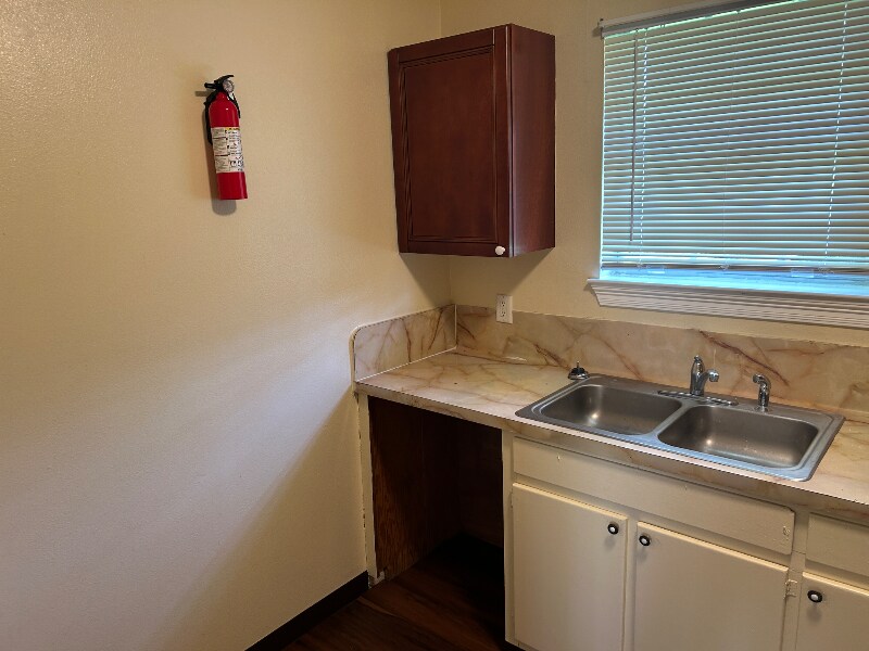 Building Photo - 2201 Fairchild St