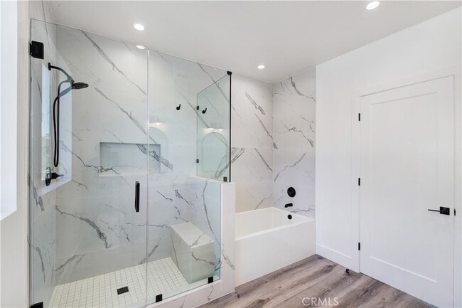 Building Photo - 13461 Bradley Ave