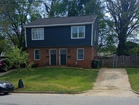 Building Photo - 1011 Mark St