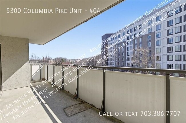 Building Photo - 5300 Columbia Pike