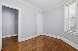 Building Photo - 7816 S Cornell Ave