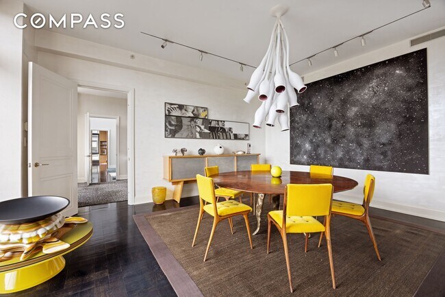 Building Photo - 170 East End Ave