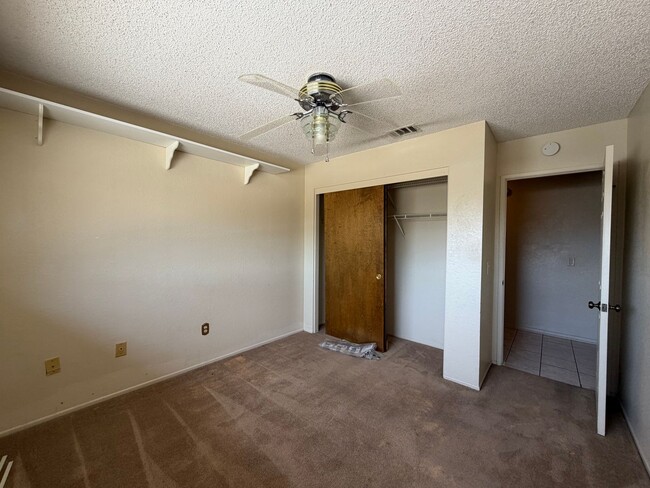 Building Photo - 3 Bedroom 2 Bathroom House with 2 Car Garage Located in Lenwood