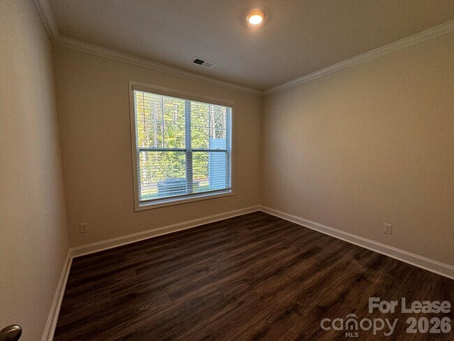 Building Photo - 4390 Bronze Blvd