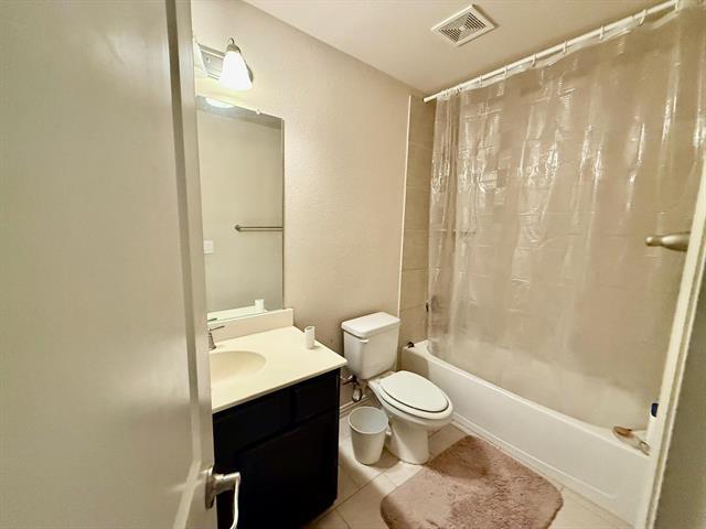 Building Photo - 880 Merino Drive