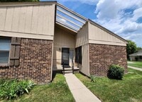 Building Photo - 31573 Green Meadow Ln