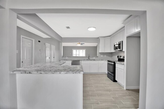 Building Photo - 1505 New Orleans St