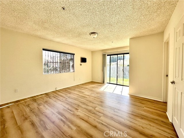 Building Photo - 904 S Ramona St