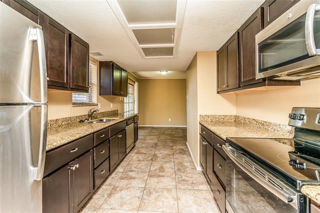 Building Photo - 4622 Burdock Dr