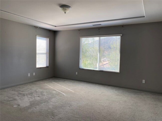 Building Photo - 34093 Lady Fern Ct